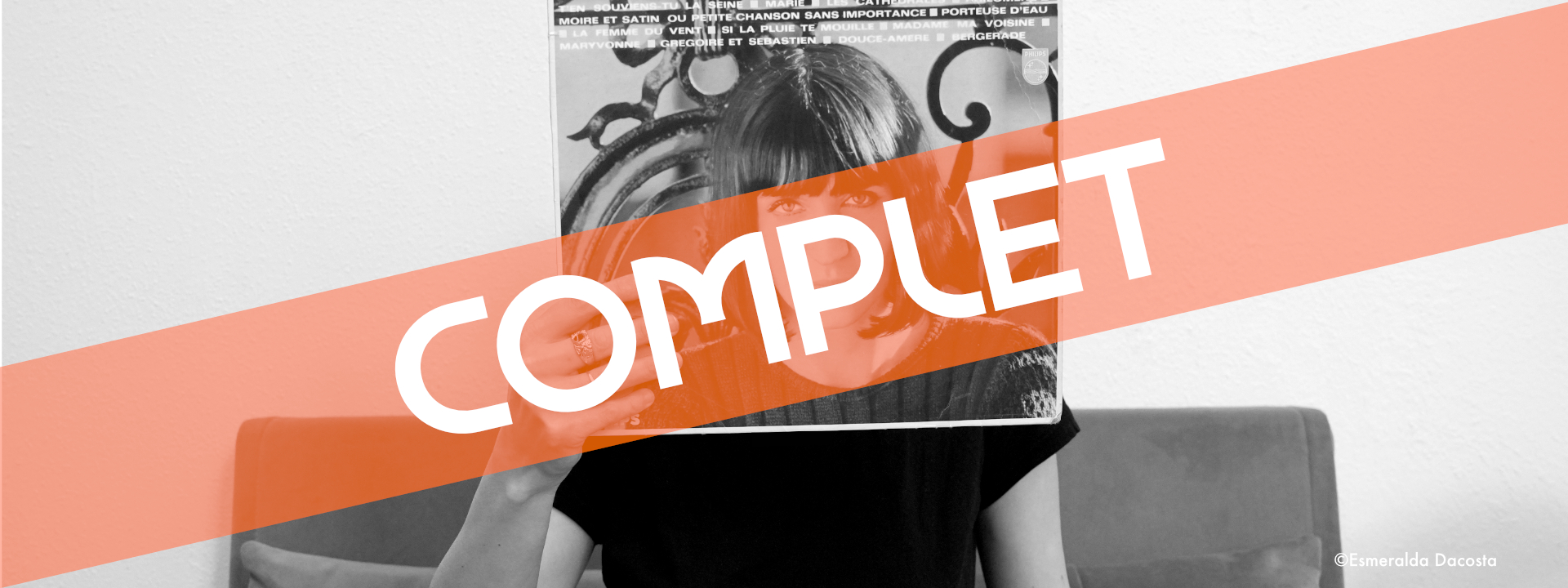 Carton Sous les herbes